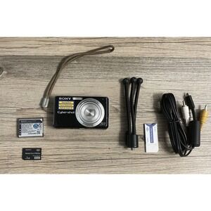 Sony Cyber-Shot DSC-S980 Steady Shot 12.1MP Digital Camera w/ Battery Tested